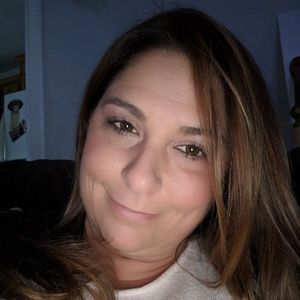 Meet your Posher, Stacey